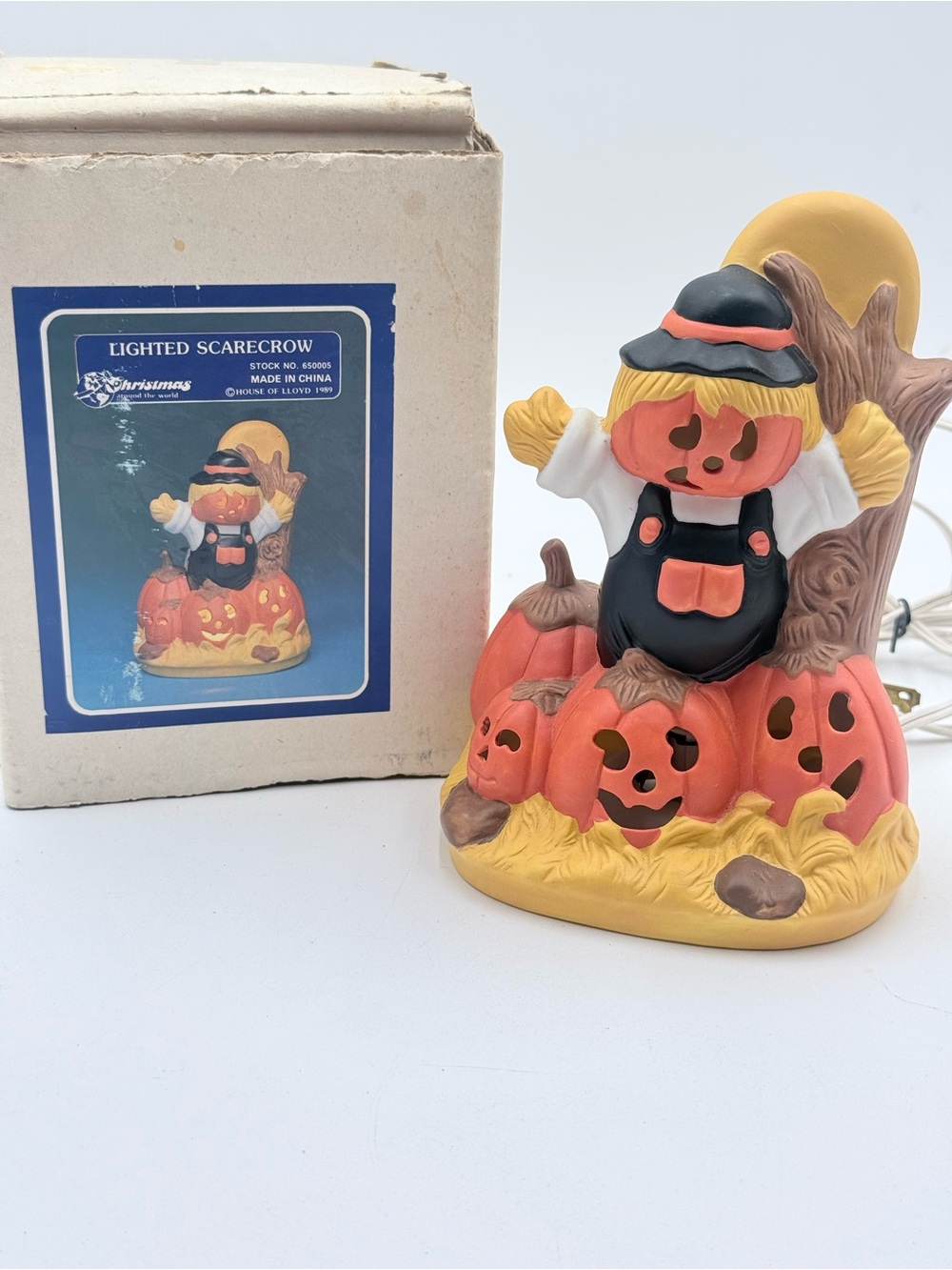 Vintage HALLOWEEN Ceramic Scarecrow Pumpkin Patch Light Up 1989 House Of Lloyd